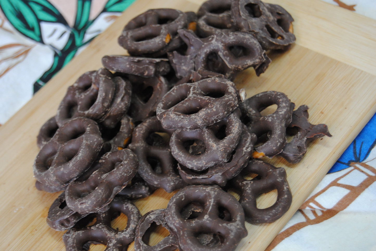 Dark Chocolate Pretzels