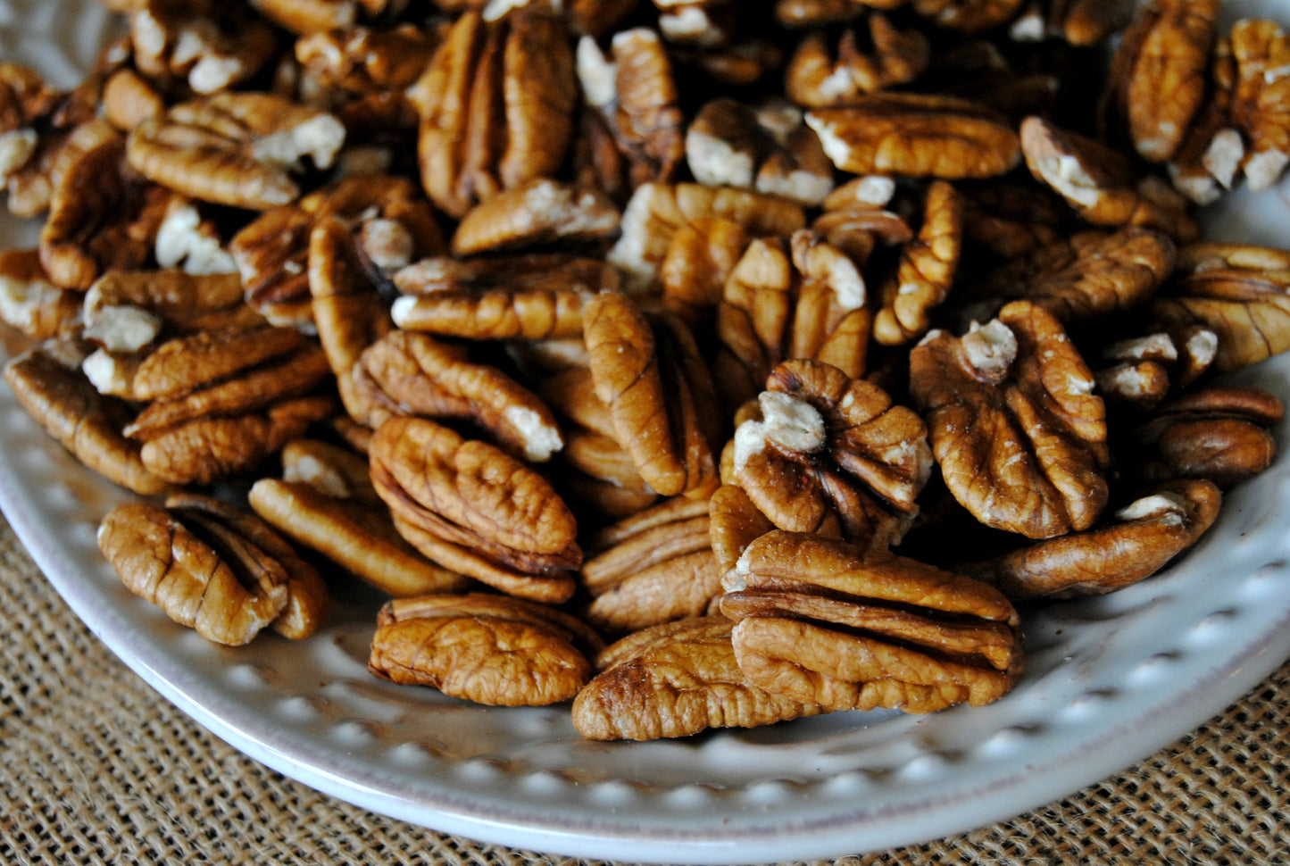 Farm Fresh Fancy Pawnee Papershell Pecan Halves (Keto, Whole30 & Paleo Friendly)